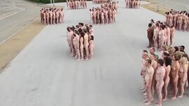 Naked people 