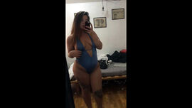 Fat chicks in swimsuit