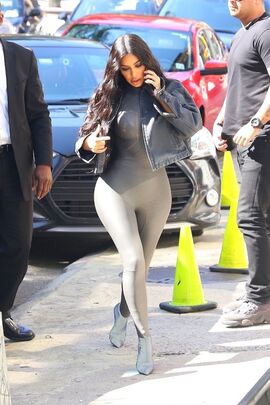 Kim kardashian booty sex