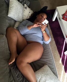 Hot sexy bare black woman